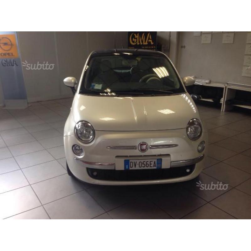 Fiat 500 1,2 lounge cambio automatico km 65.000