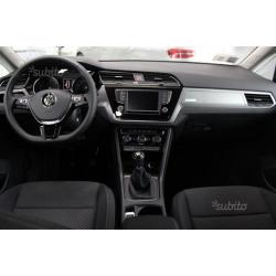 VOLKSWAGEN Touran 1.6 TDI Comfortline BlueMotion