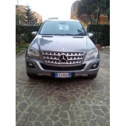 Mercedes Benz ML 350 CDI 4 Matic