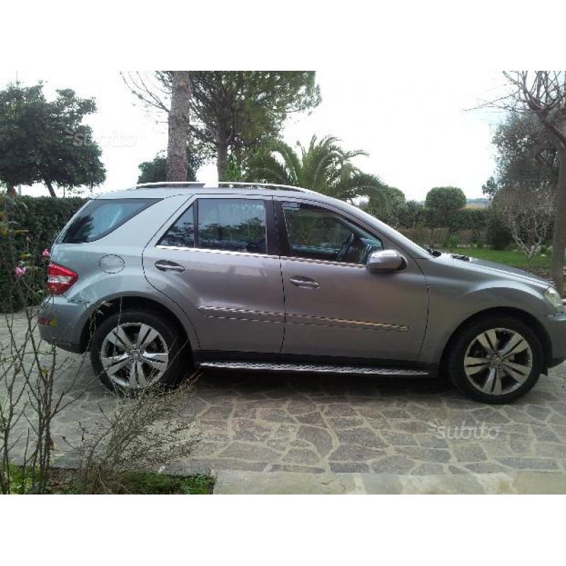 Mercedes Benz ML 350 CDI 4 Matic