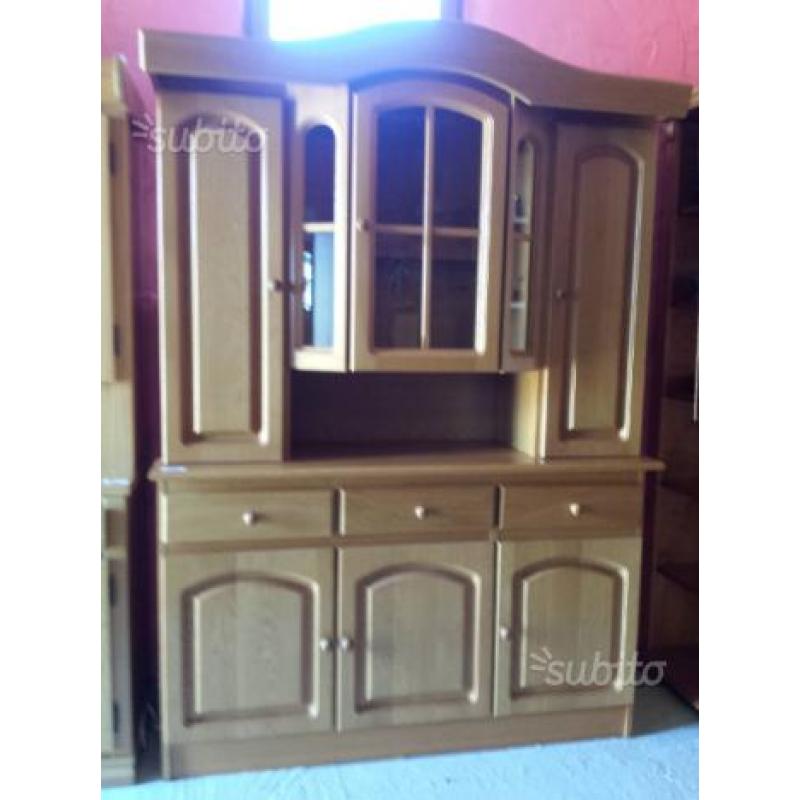 Credenza in frassino con vetrina