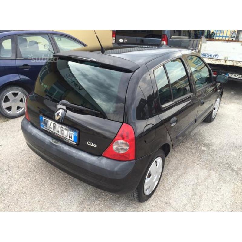 Renault Clio 1.5 DCI - Clima