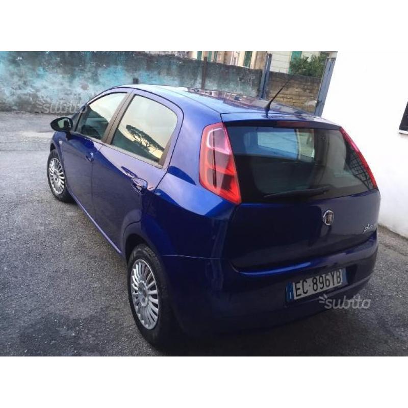 FIAT Grande Punto1.3 75 cv intrattabile permuto