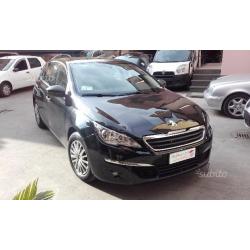 Peugeot 308 1.2 (82 cv) - 2014 - 34.000 km