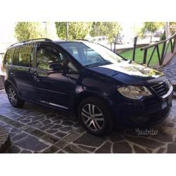 VW Touran 1.9 tdi DSG cinghia gomme unipr - 2007