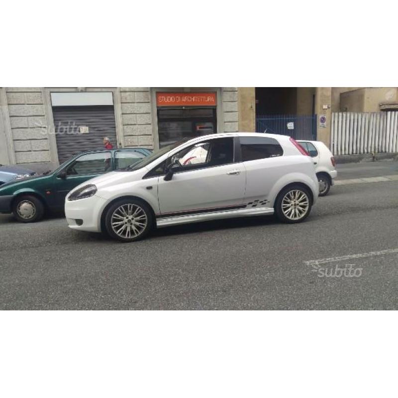 FIAT Grande Punto 1.4 t jet con tetto apribile