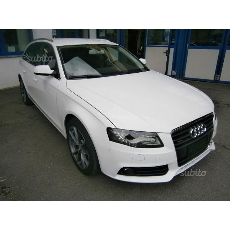 Audi A4 Avant 2.0 TDI Quattro S-line 170 PS