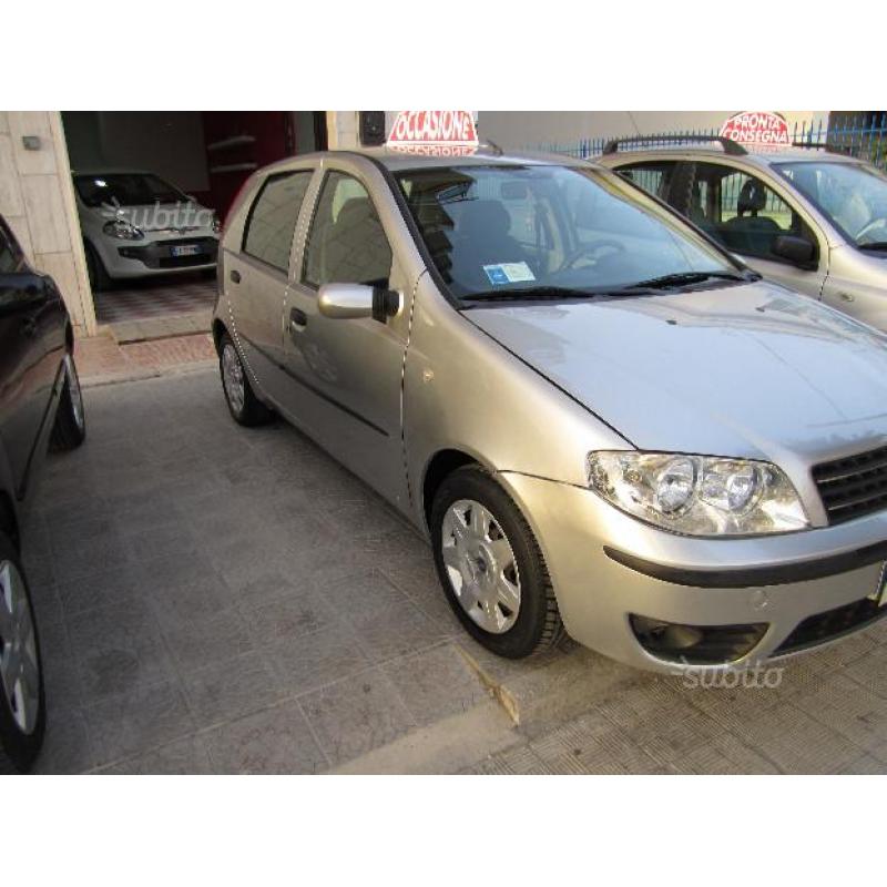 FIAT Punto1.3mjt70cv perfetta e garantita 12 mesi