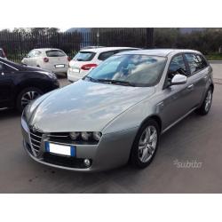 ALFA ROMEO 159 SW 2.0 JTDm 136CV SUPER NAV B&M PDC