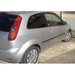 FORD Fiesta 1.4 tdci - 2005