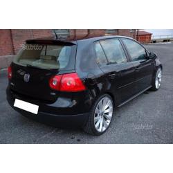 VOLKSWAGEN Golf 6ª serie - 2005