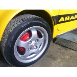 Cerchi da 13 con gomme per Fiat 500 l mozzo 126