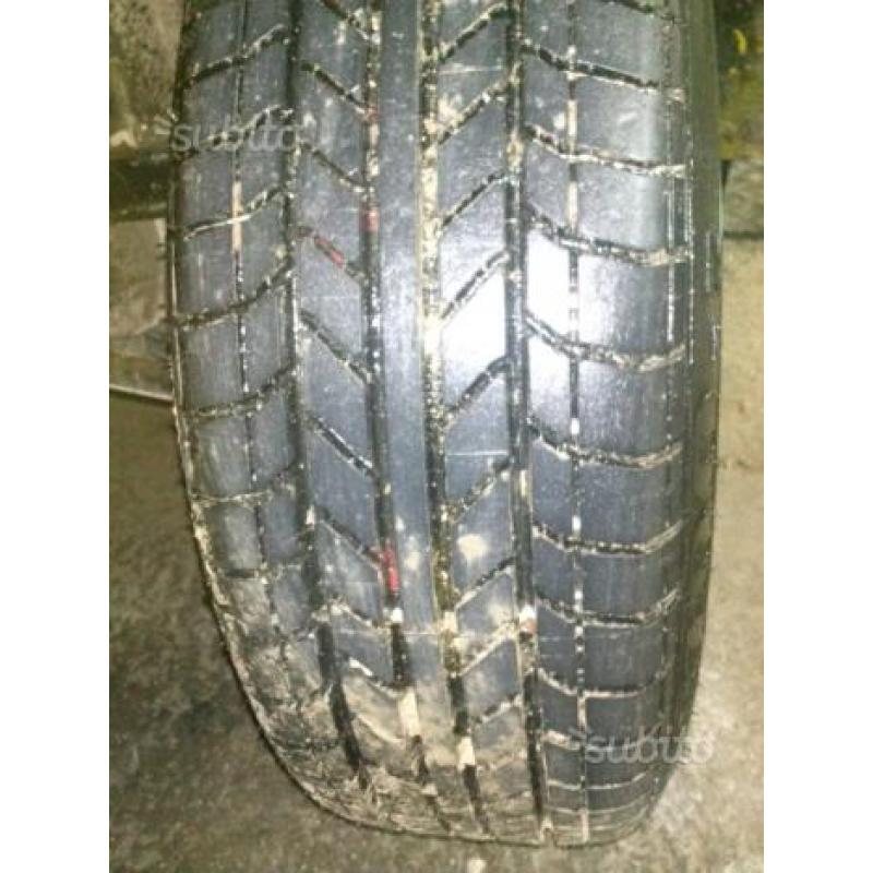 Cerchi da 13 con gomme per Fiat 500 l mozzo 126