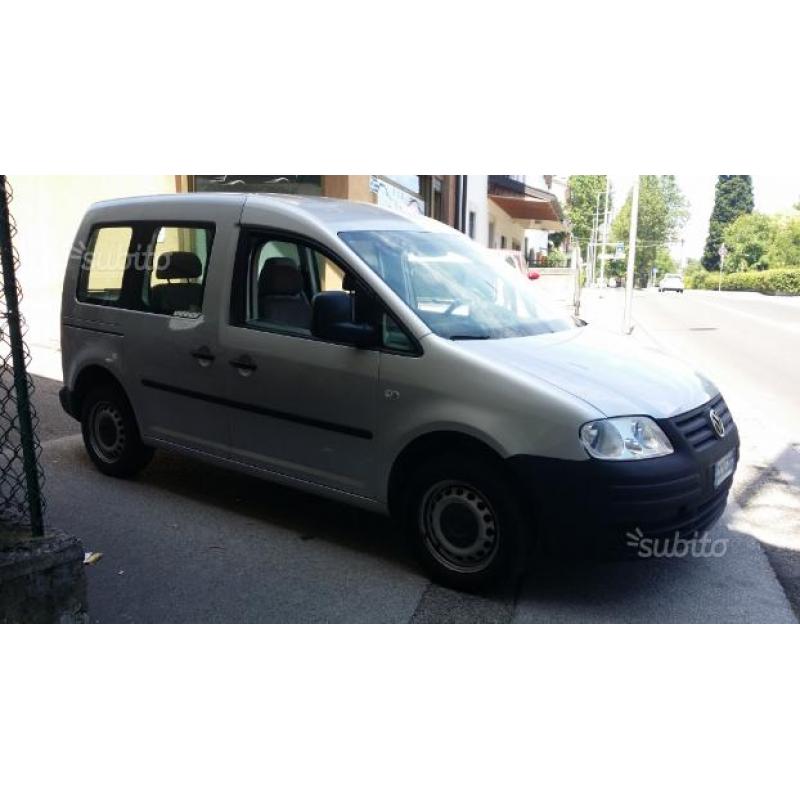 Vw. CADDY 1.9 SDI 3790 euro