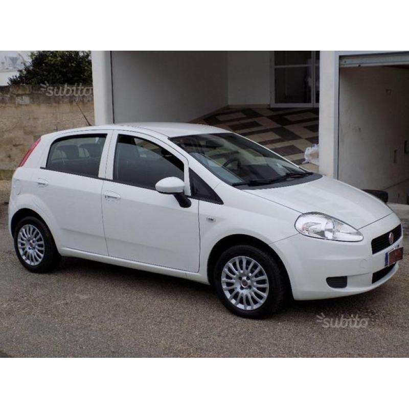 FIAT Grande Punto 1.3 MJT 75 CV 5 porte Dynamic