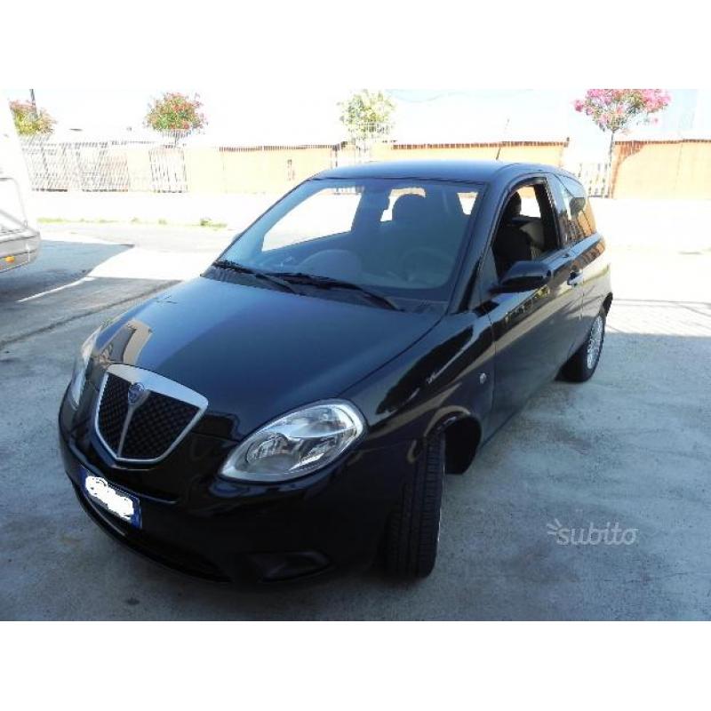 LANCIA Ypsilon 1.2 44kw60cv"0k neopatentati" 2009