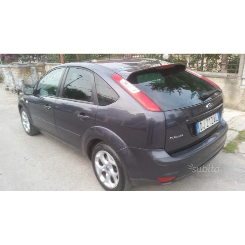 FORD Focus 3ª serie - 2008 1.6 tdci trattabili90cv